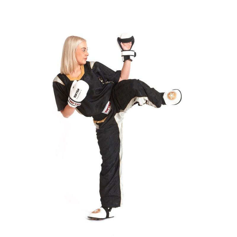 Uniforme Kickboxing TOP TEN TTM: Tejido Funcional y Corte Flexible Uniforme Kickboxing TOP TEN TTM: Tejido Funcional y Corte Flexible